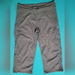 Lululemon Women's Dance Studio Cropped Pants No Liner Size 6 Soot Light Gray